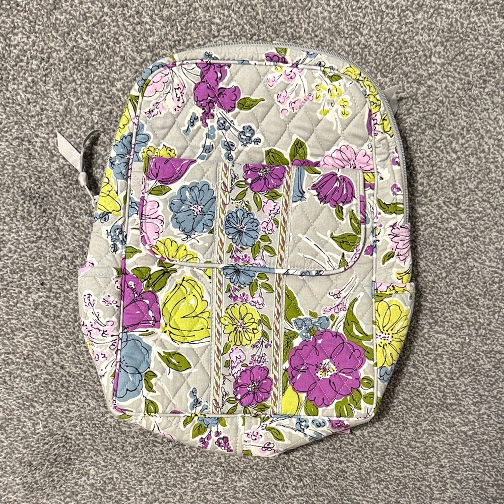 Vera Bradley Floral Quilted Small Backpack *like new*